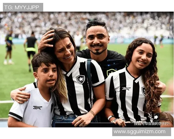 体育圈内备受喜爱的足球明星盘点与他们的传奇故事分享